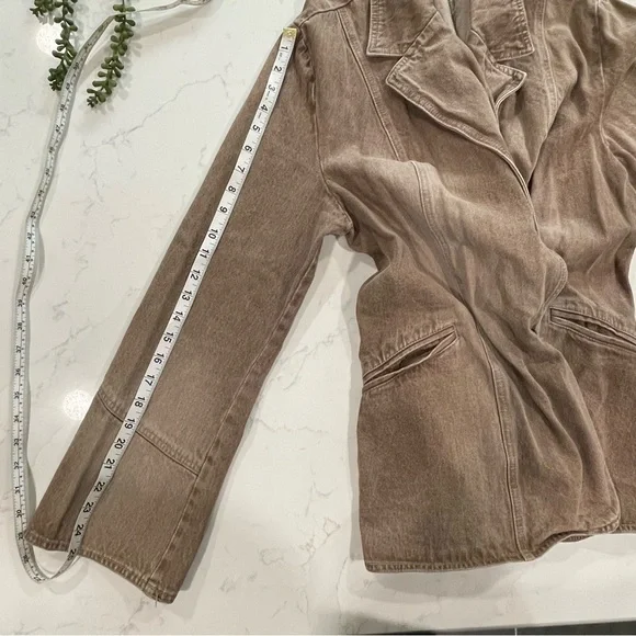 Vintage Newport News Jeanology Collection Nutmeg Denim Jean Jacket - Picture 8 of 8